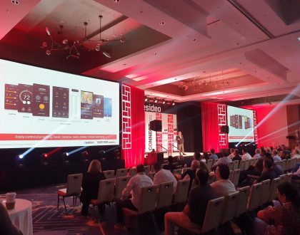 Selectron Receive Award for Outstanding Innovation and Customer Service at Connect 2021 Conference in Orlando