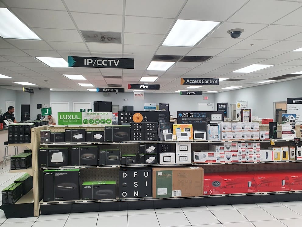 Selectron Visit Silmar Electronics Headquarters in Doral, Miami