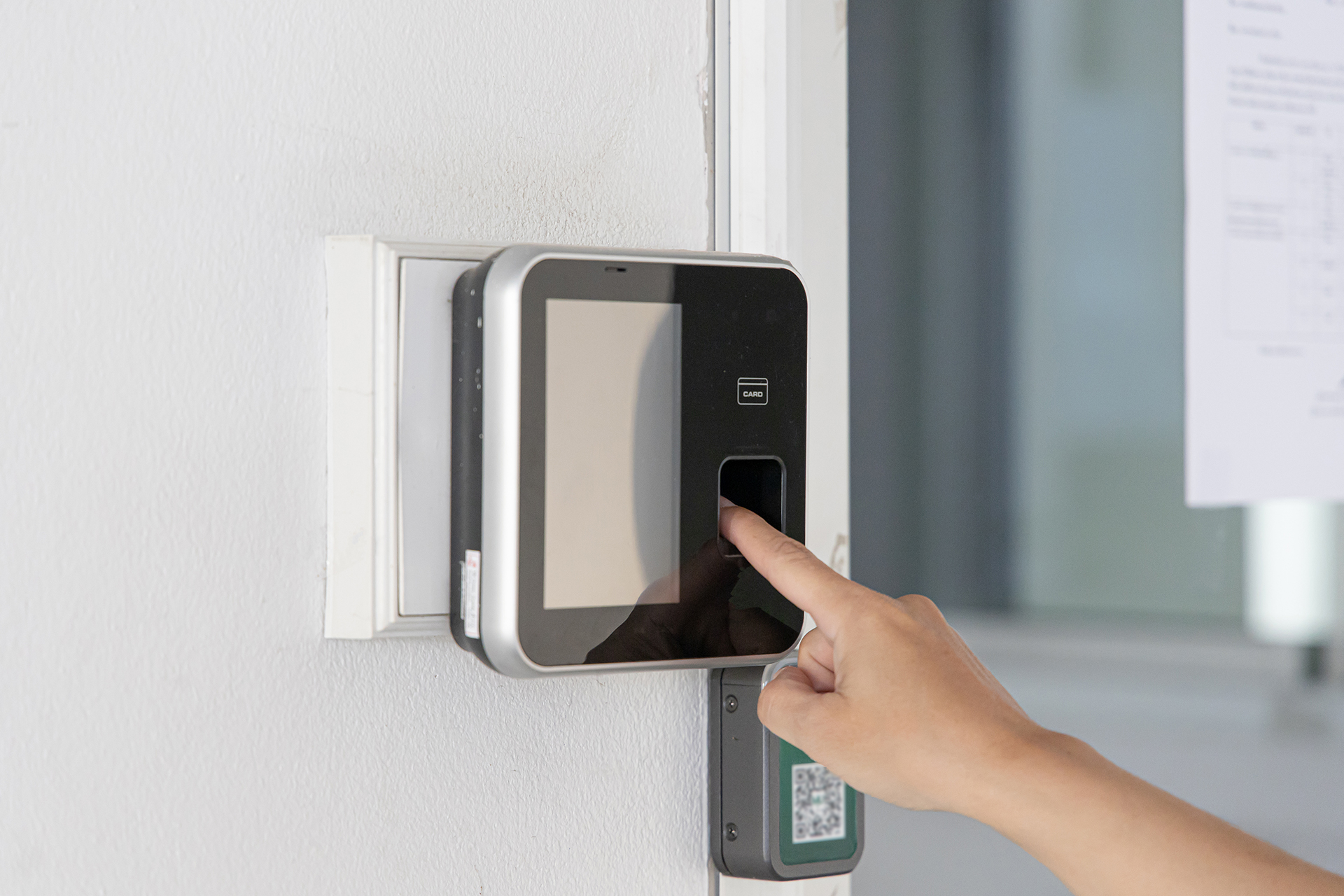 The-Benefits-of-Access-Control-Systems-for-Bermuda-Businesses